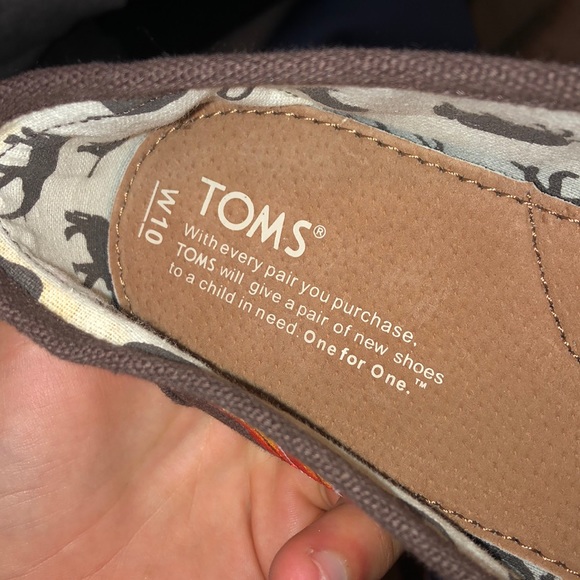 Shoes - Picture 4 of 4